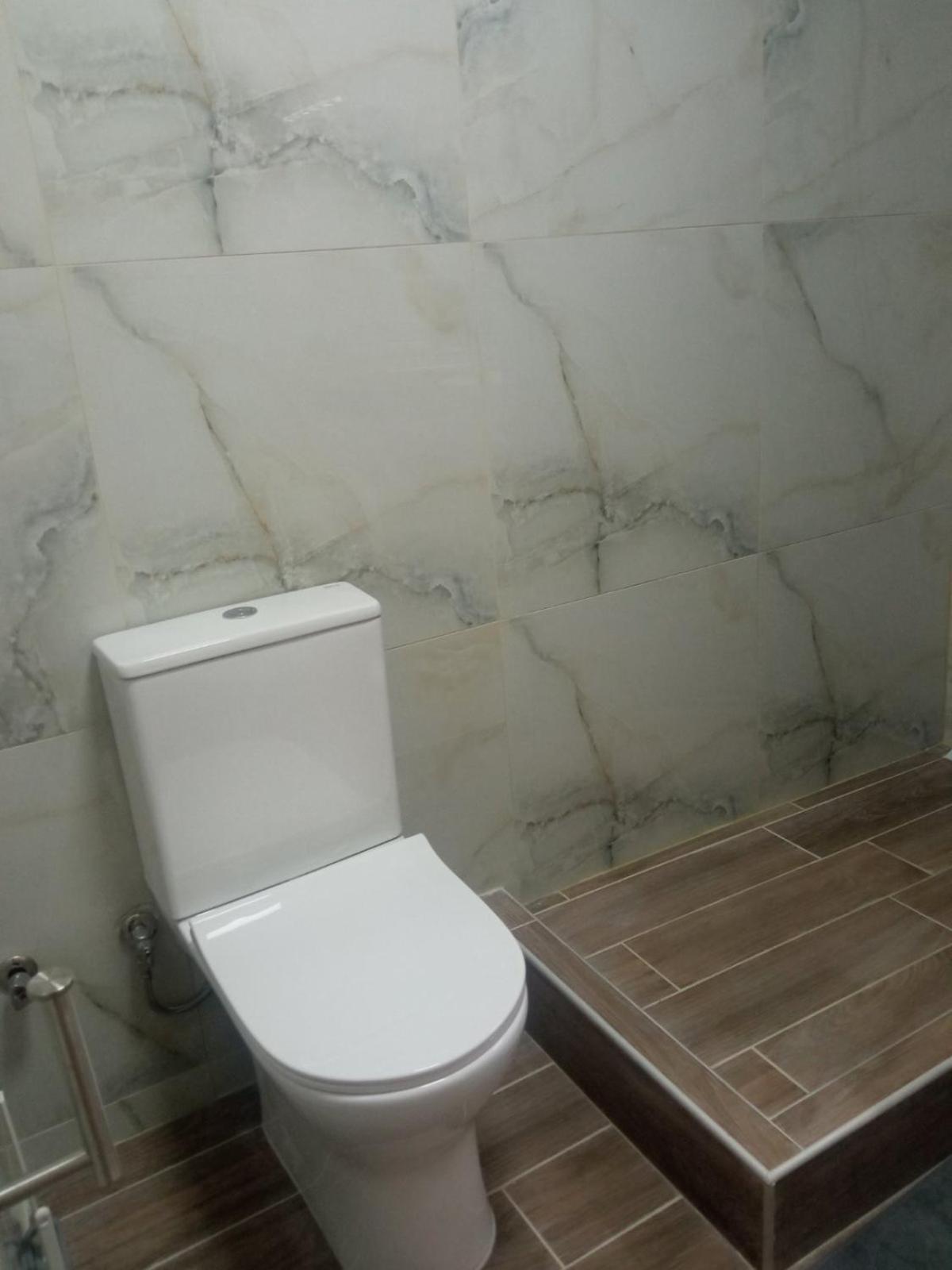 Polit Luxury Aprt 2 Bedrooms Apartmán Soluň